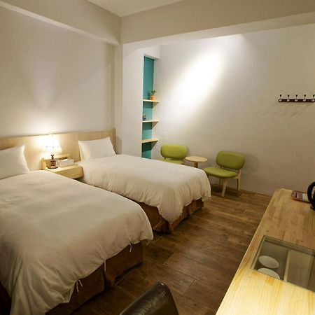 Free Wind B&B T'ai-tung Buitenkant foto