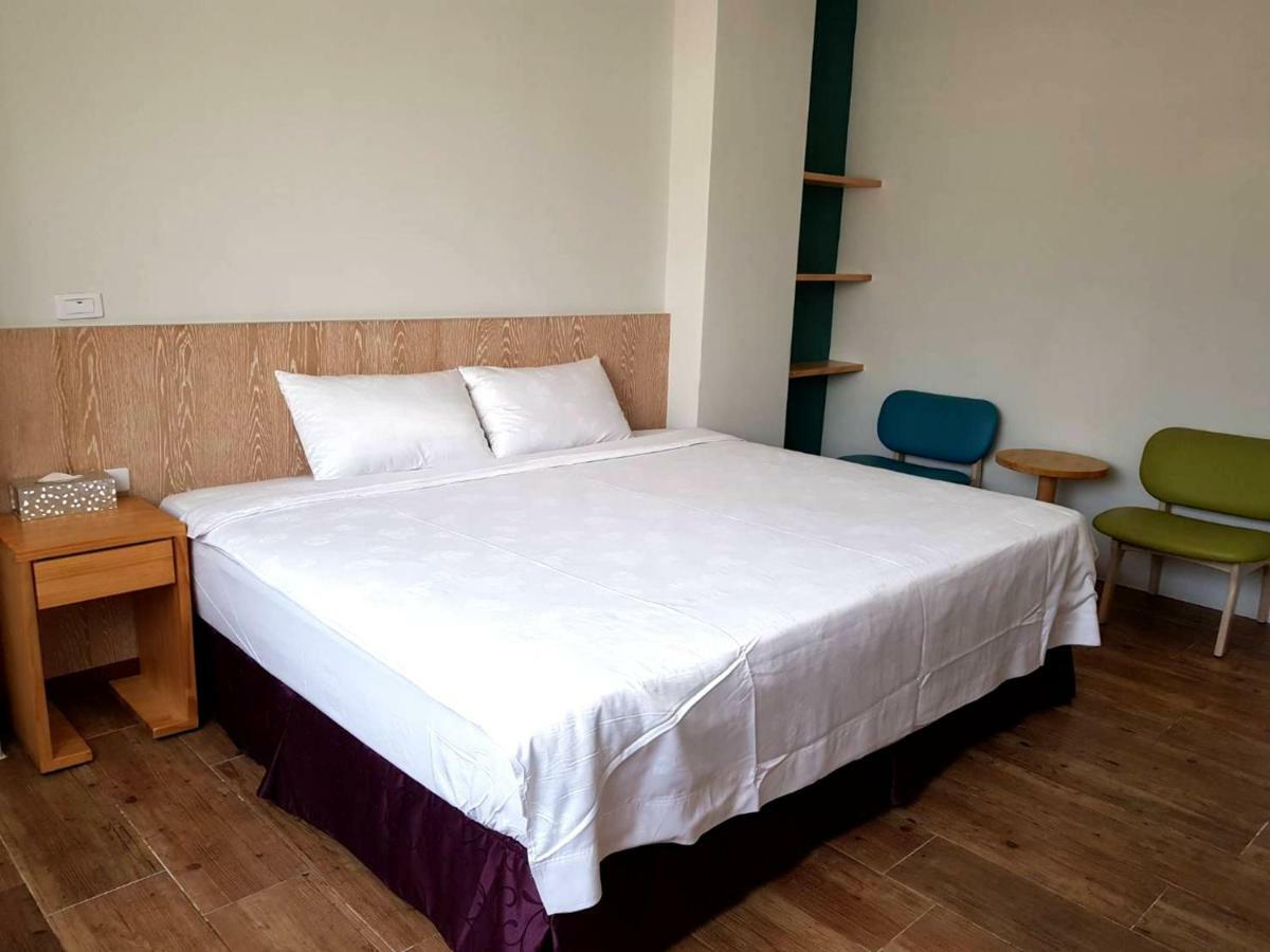 Free Wind B&B T'ai-tung Buitenkant foto